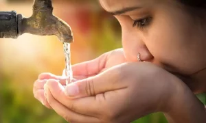 इस वक्त पानी पीना हो सकता है जहर! worst time to drink water